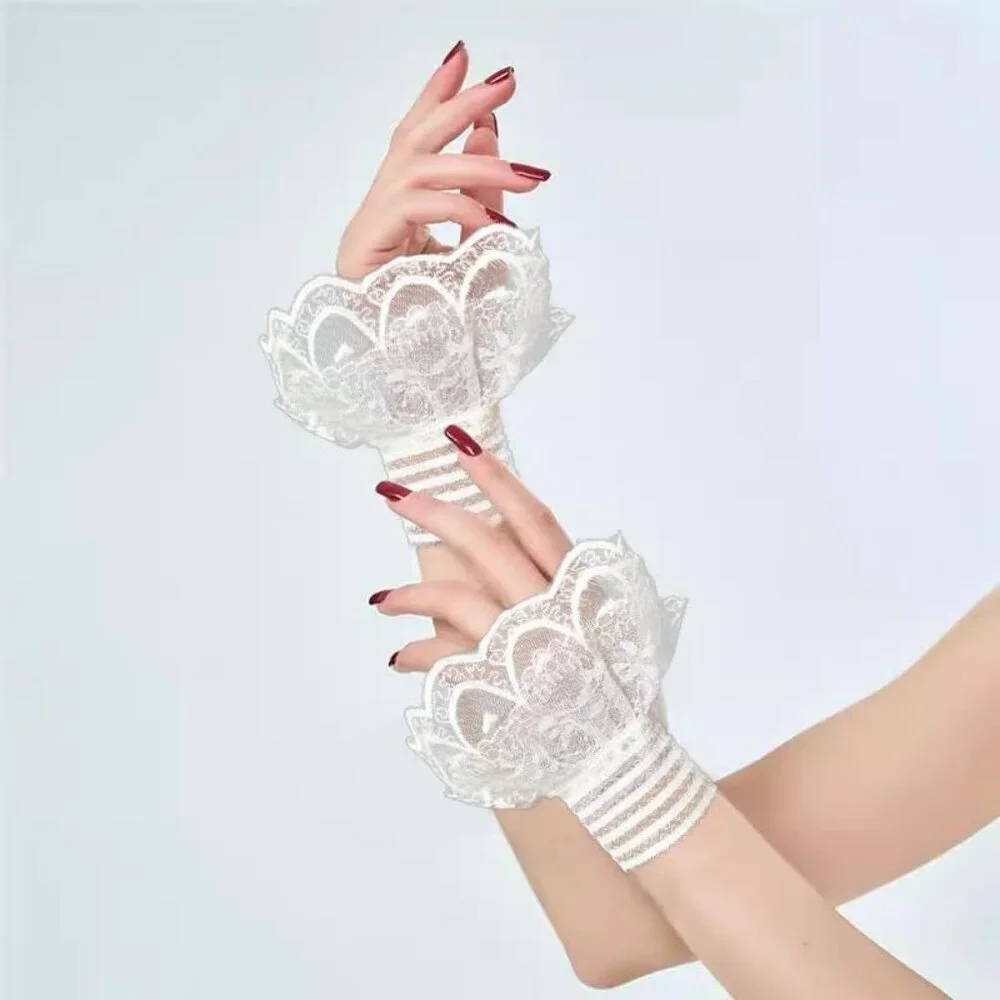 Women's White Detachable Floral Cuff Short Hand Sleeve Fingerless Ruffled Gloves
